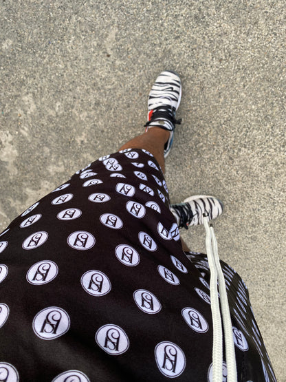 NYLON LOGO SHORTS -BLACK